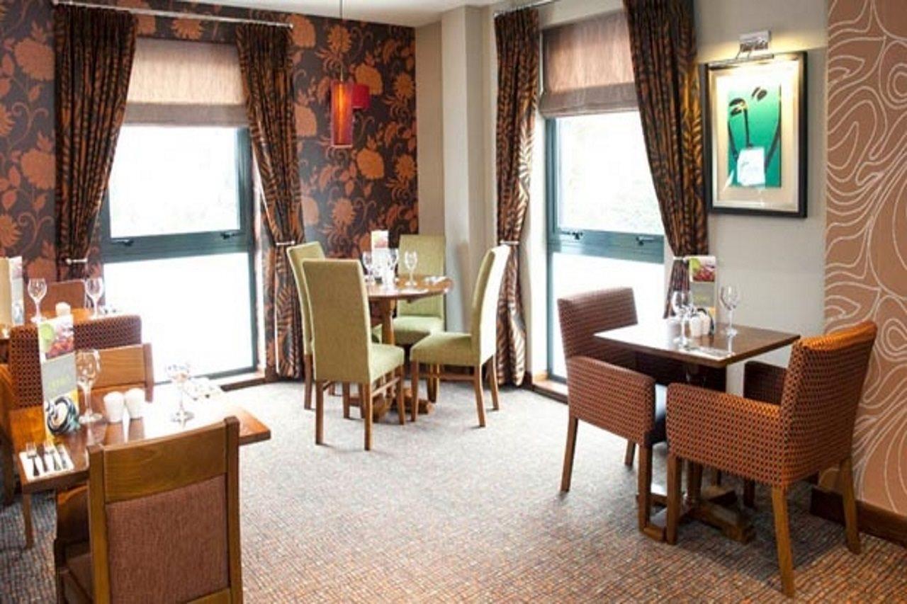 Premier Inn Camberley Dış mekan fotoğraf