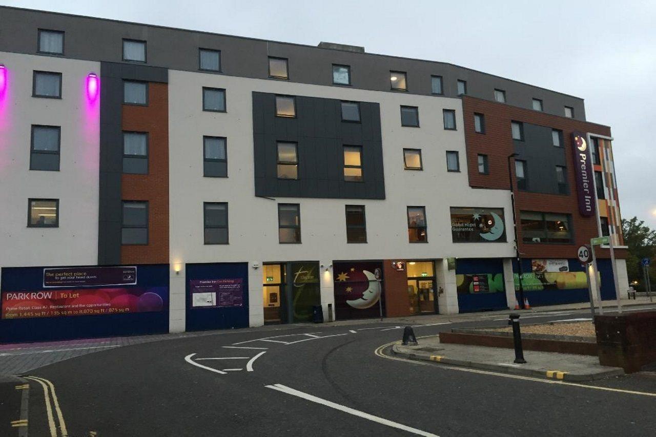 Premier Inn Camberley Dış mekan fotoğraf