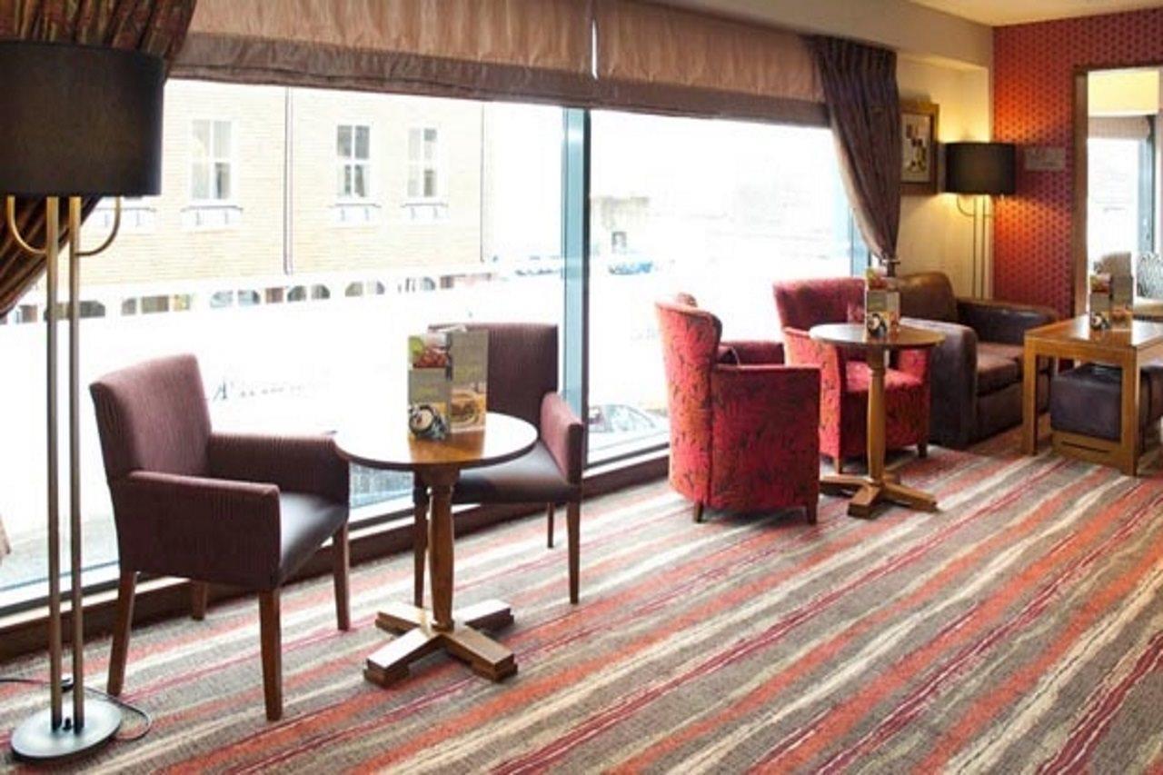 Premier Inn Camberley Dış mekan fotoğraf