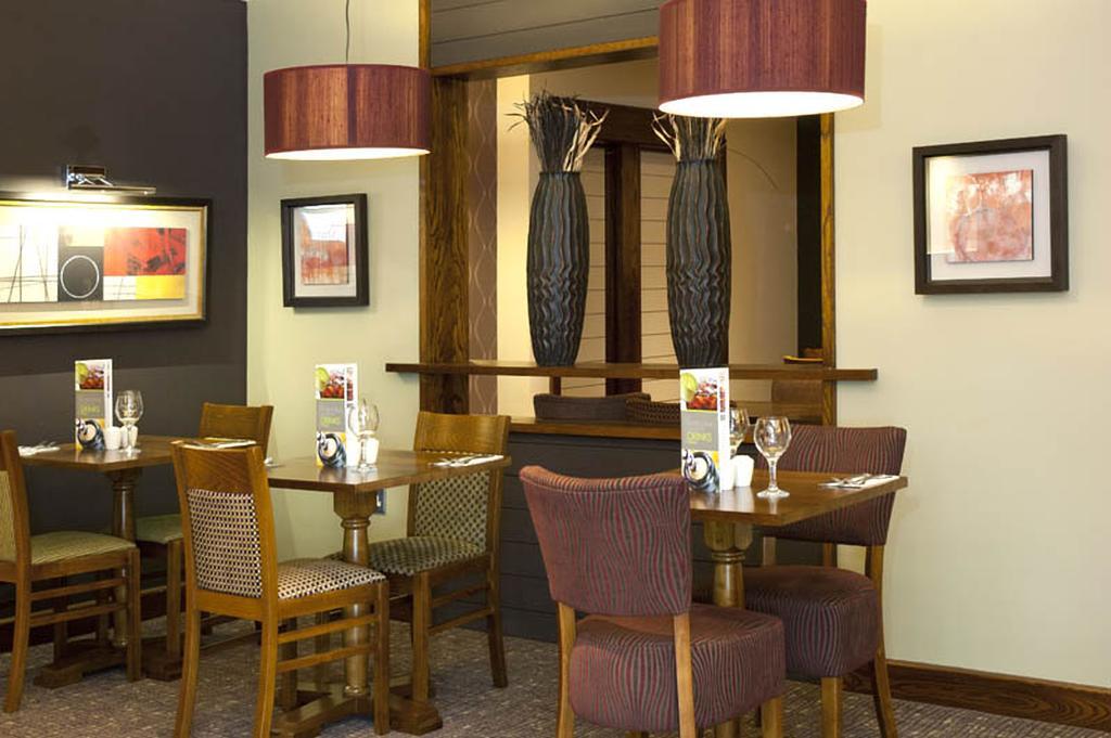 Premier Inn Camberley Dış mekan fotoğraf