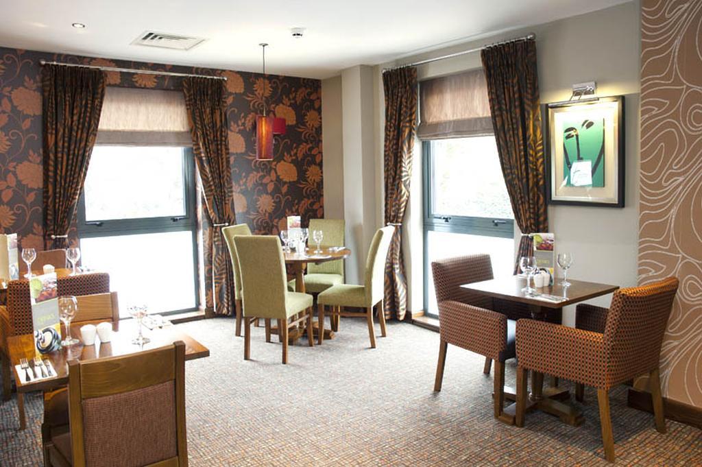 Premier Inn Camberley Dış mekan fotoğraf